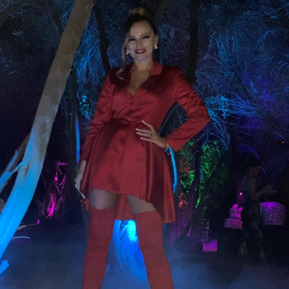 House of CB, 'Simoneta' Red satin tailored jacket dress, Size XS - Picture 7 of 11